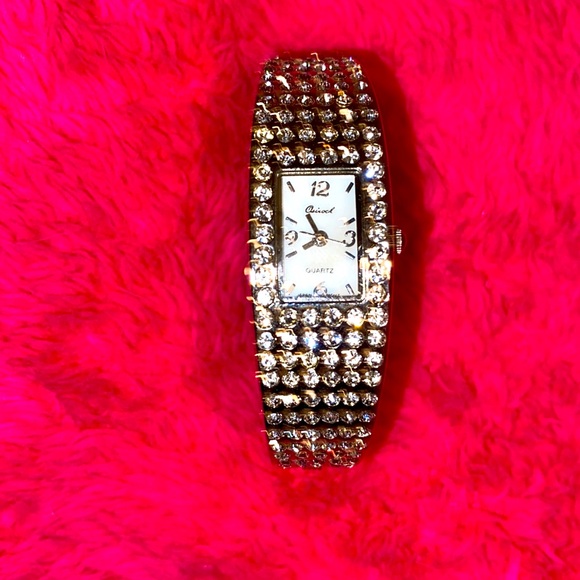 Vintage bangle watch with rhinestones gold tone - Picture 1 of 4